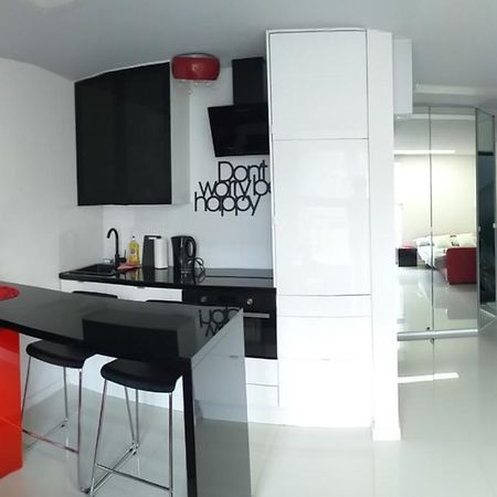 Apartamenty Centrum Rynek Mala Dwojka 키엘체 외부 사진